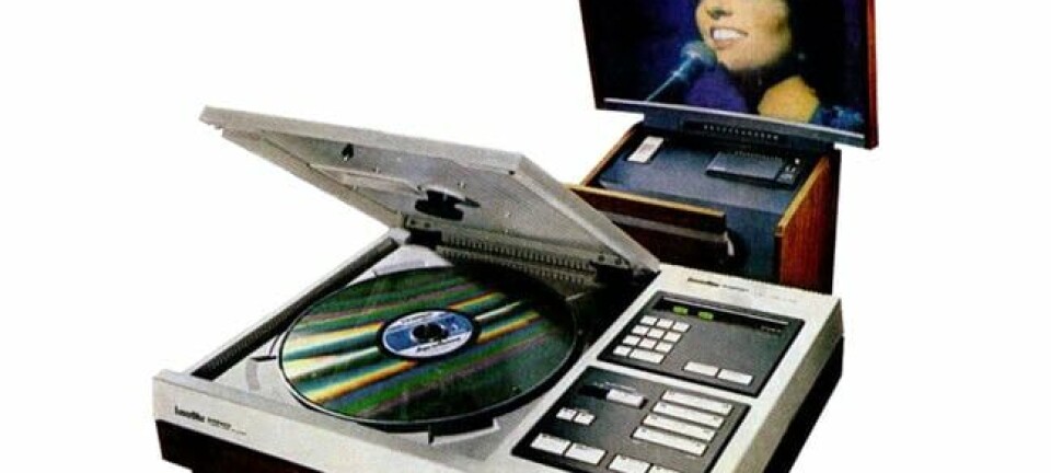 Pioneer Laserdisc player and projector from 1982