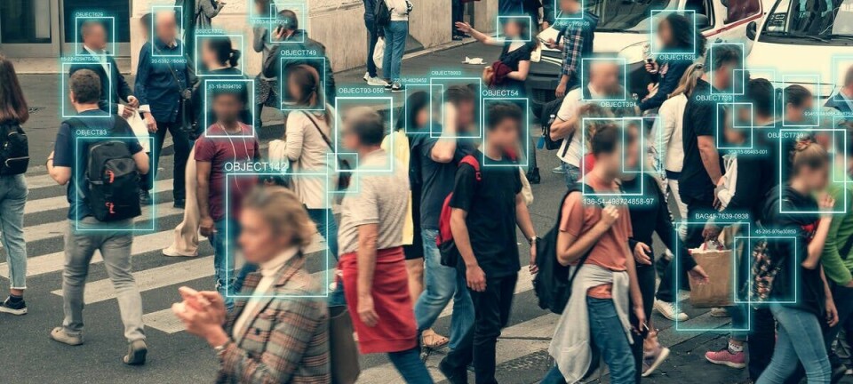 identify people in crowd