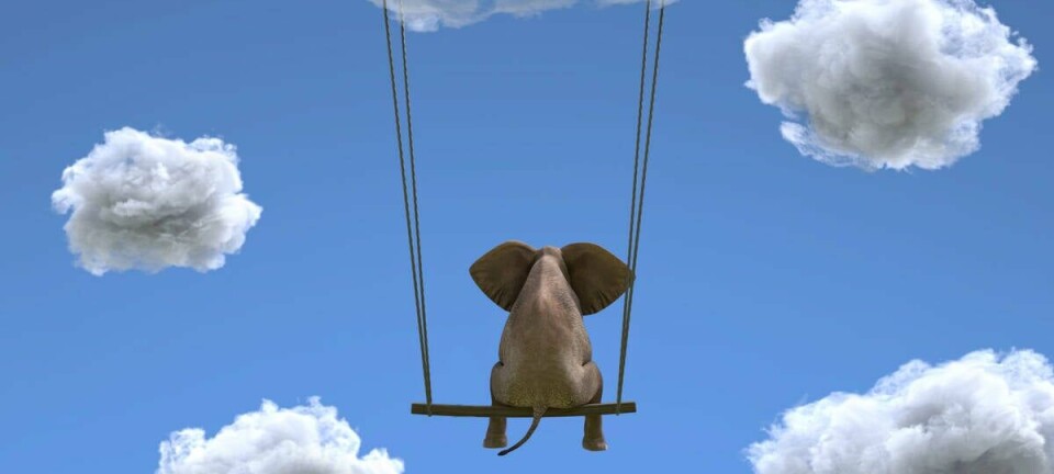 PostgreSQL elephant hits clouds