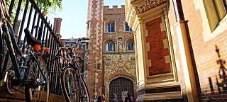 Cambridge bikes photo MK Jones via Shutterstock