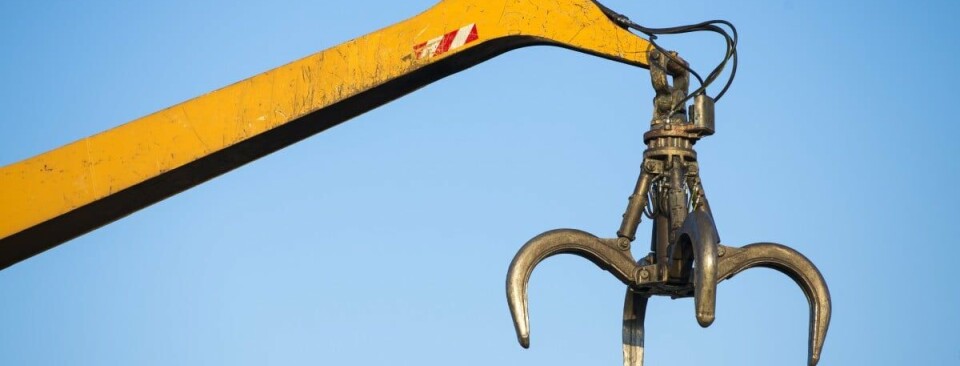Claw crane