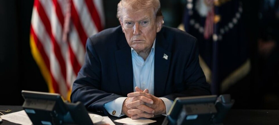 Trump at desk