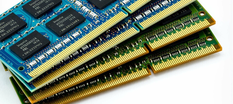 close upstackofddrramdoubledataraterandomaccess